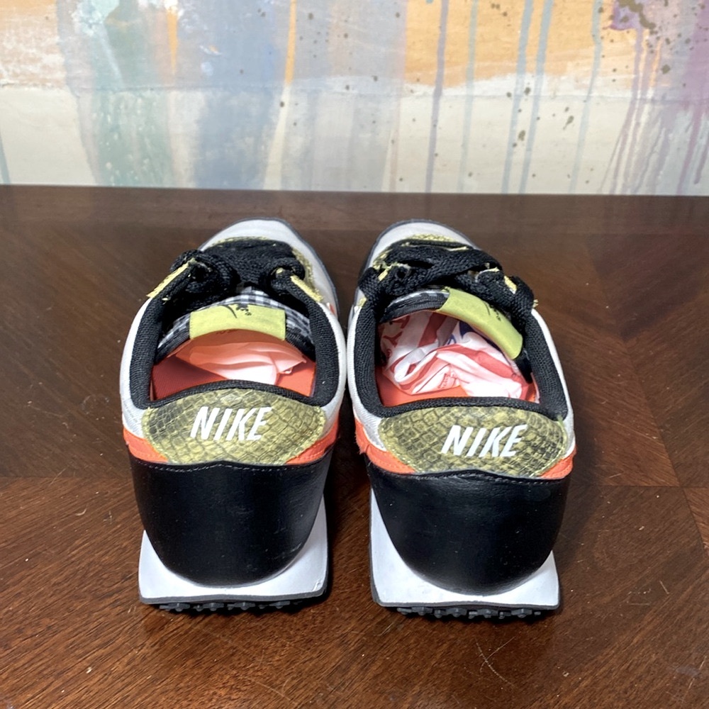 Nike Daybreak Qs Black Total Orange Python Snakes… - image 4